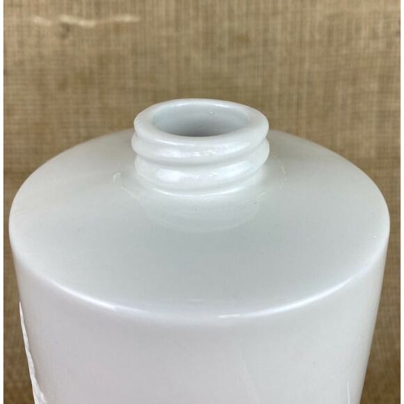 Ceramic Soap Pump Dispenser Snowfall Splendor Winter - Picture 5 of 7